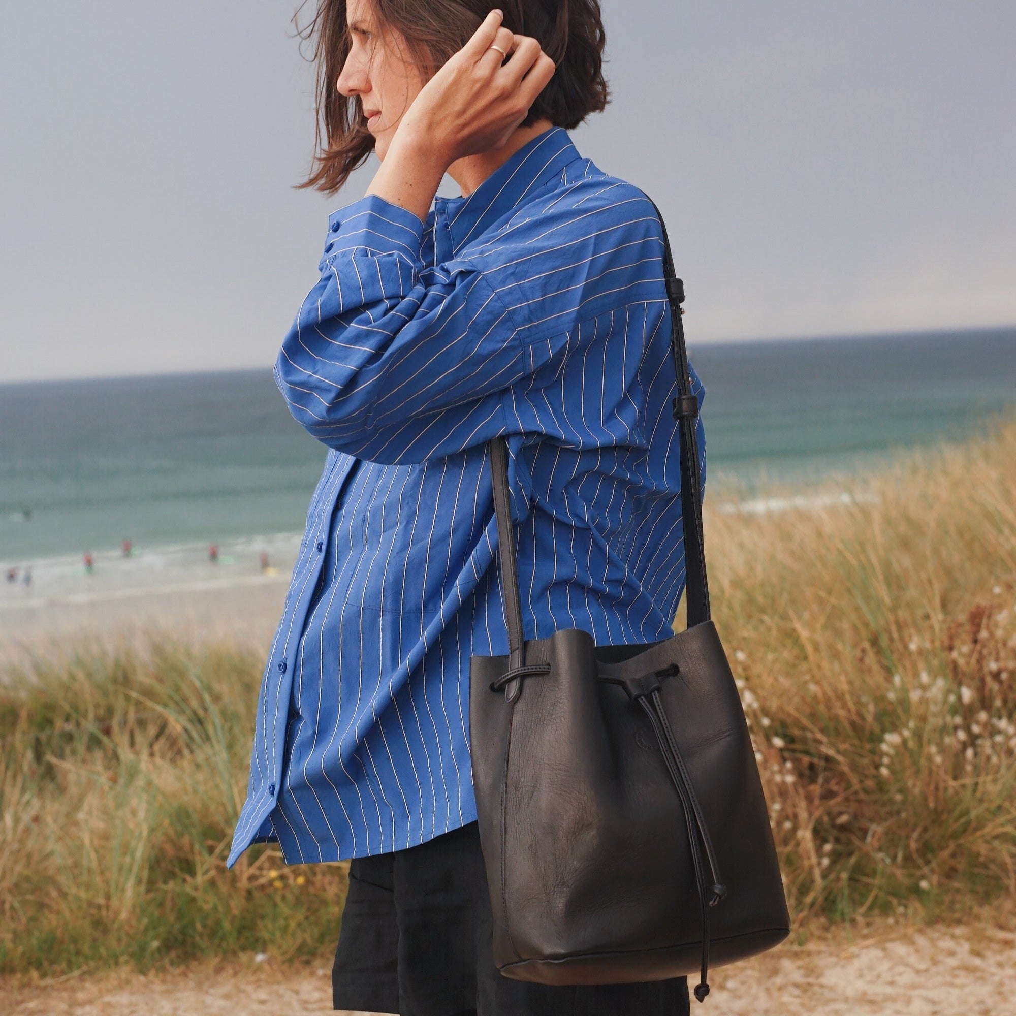 Bucket bag