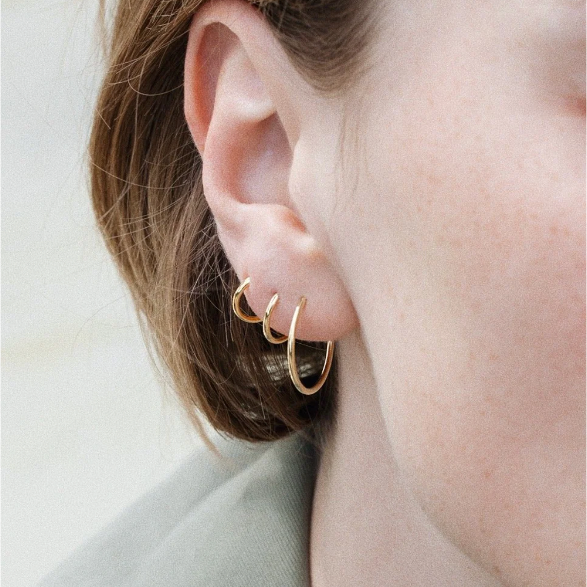 JUKSEREI Hoop Small Ohrringe