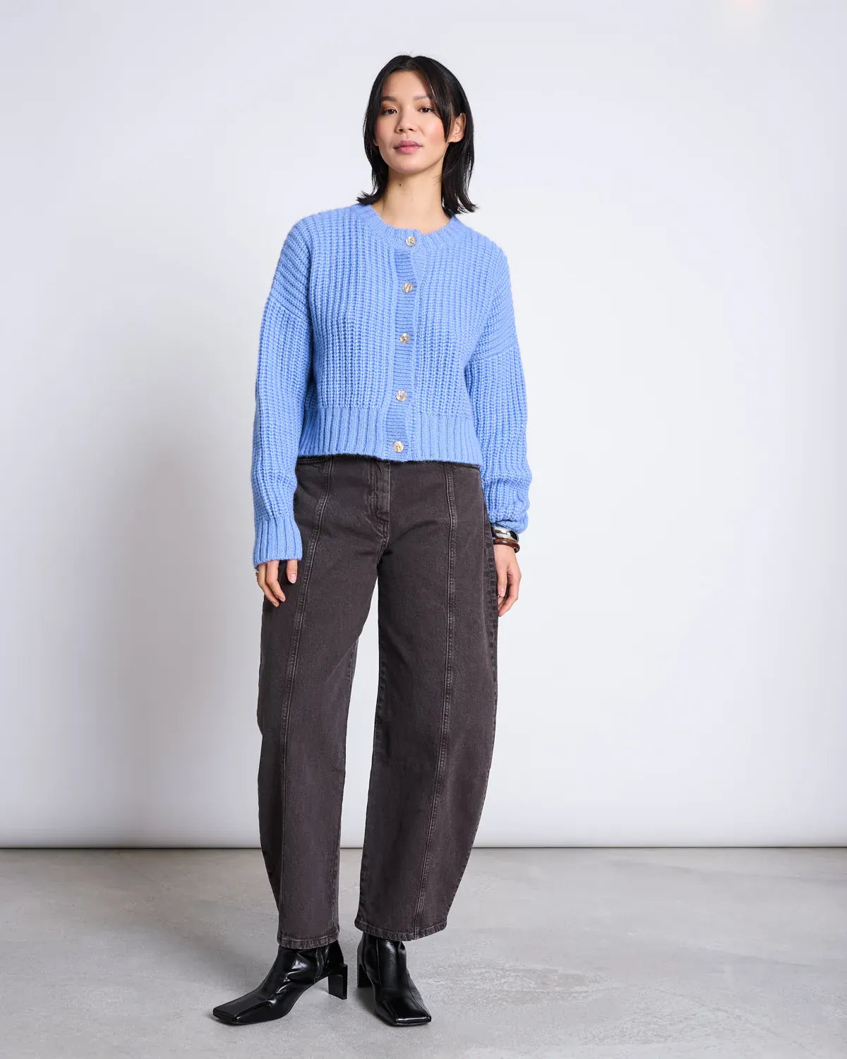 JAN 'N JUNE JANN JUNE Beni Cardigan Mid Blue JANN JUNE Beni Cardigan Mid Blue JAN 'N JUNE