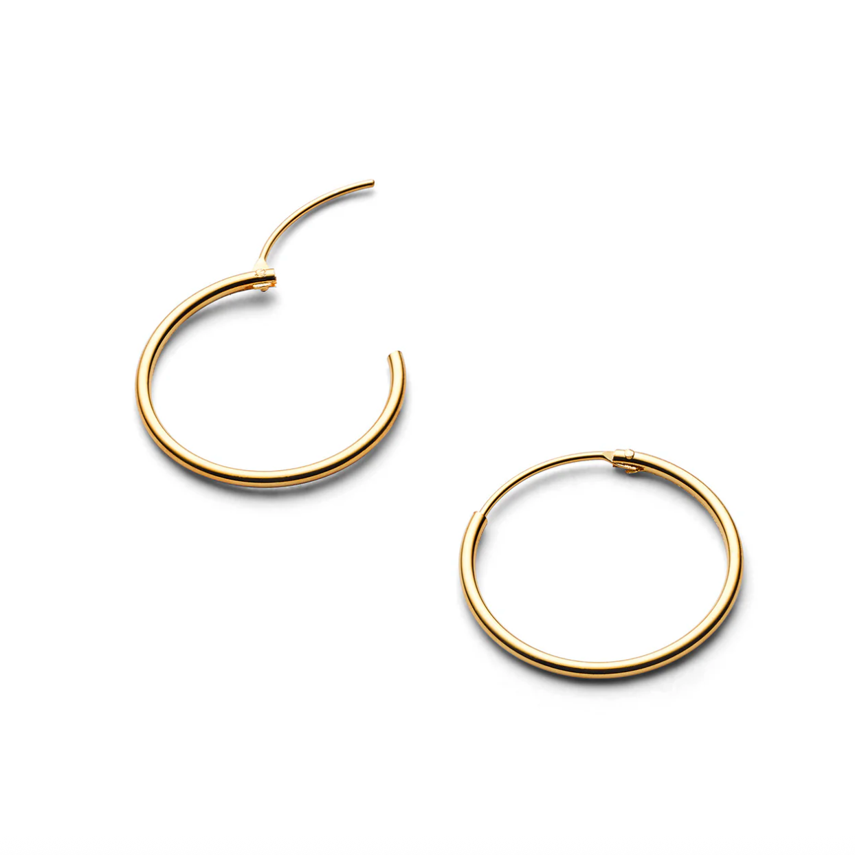 Jukserei Jukserei JUKSEREI Hoops Creole Medium Ohrringe