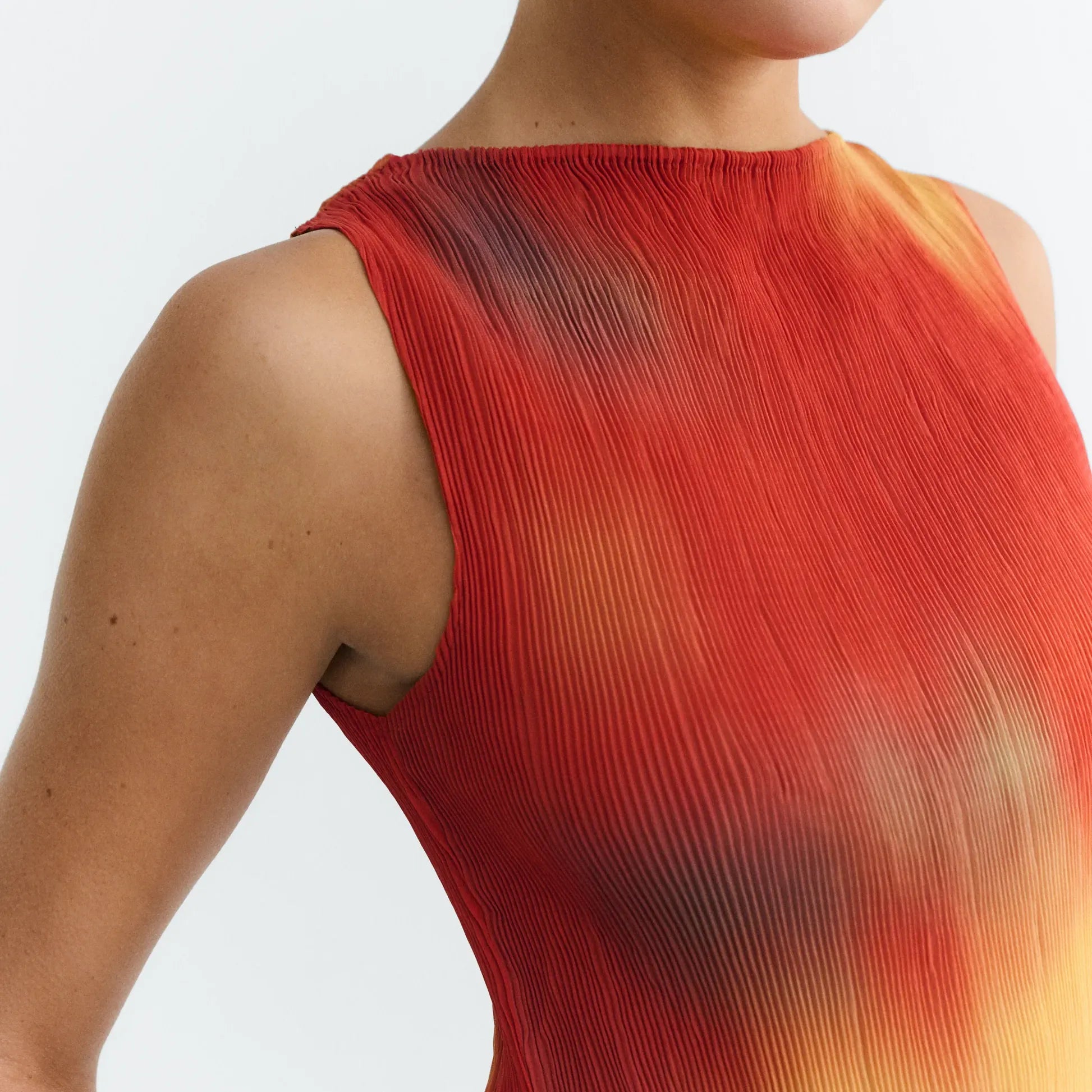 Marin et Marine THINKING MU Dora Top