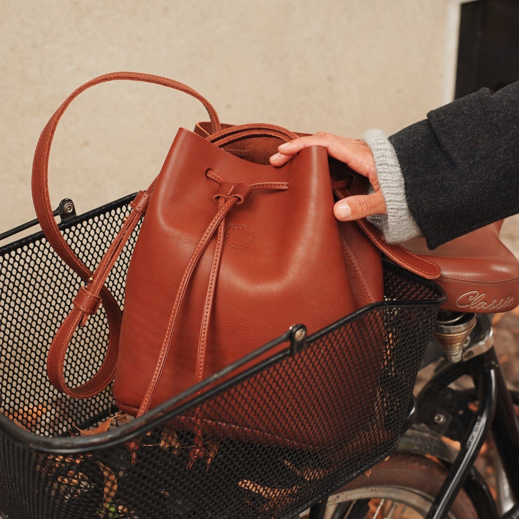 Marin et Marine Umhängetasche Bucket Bag Marron