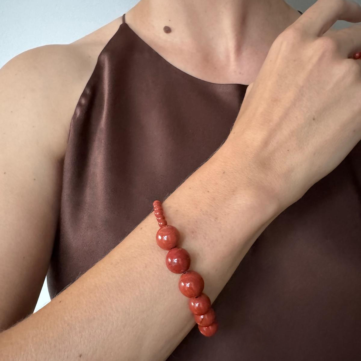 APATO 7 ROW Roter Jaspis Bracelet