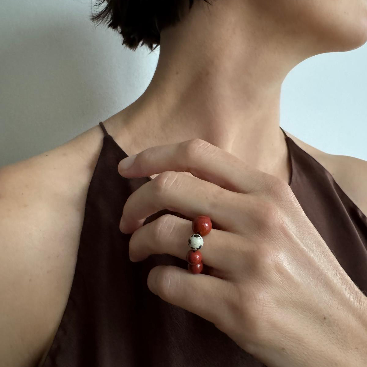 APATO 7 ROW Roter Jaspis Ring