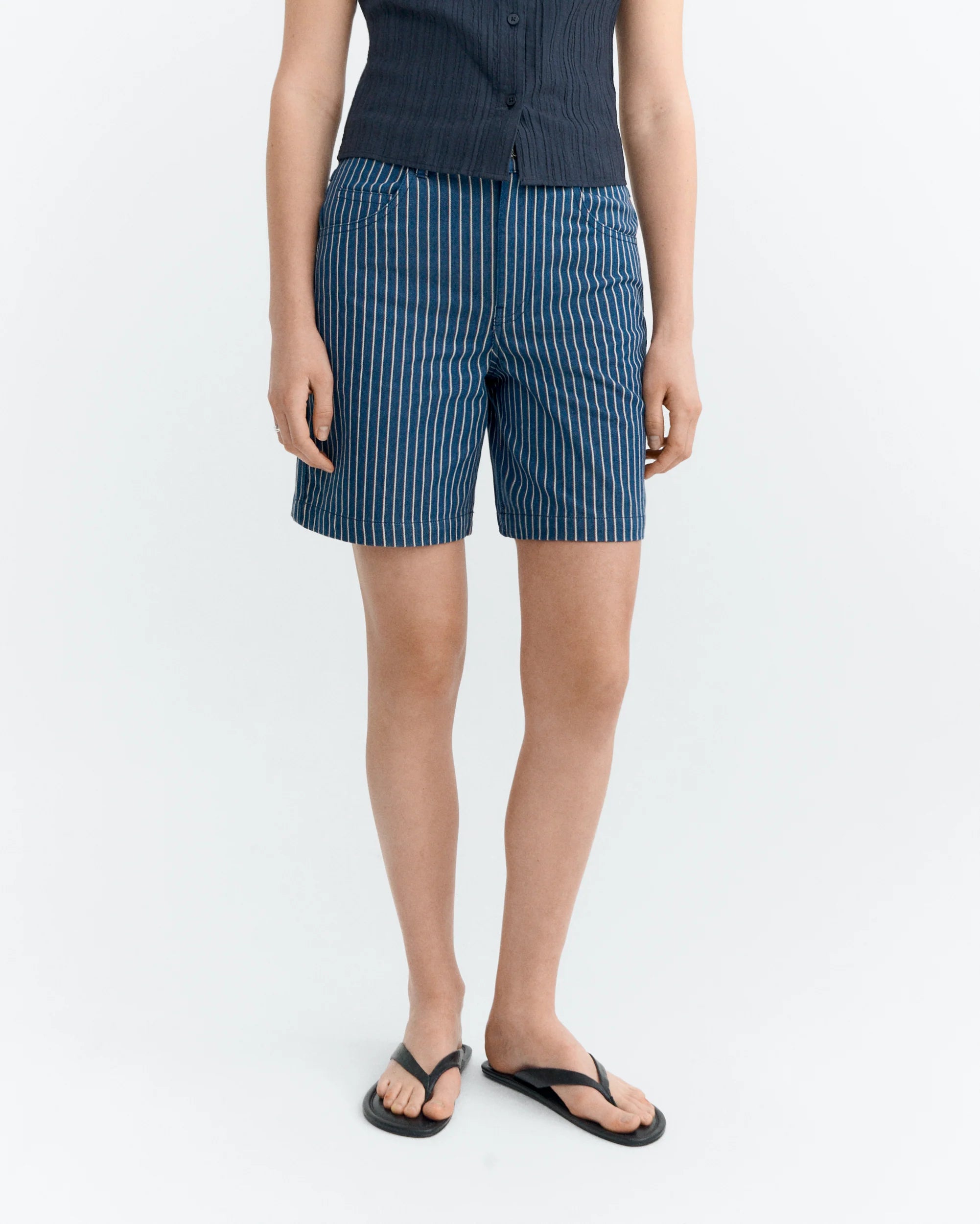 THINKING MU Shorts Streifen Luisa